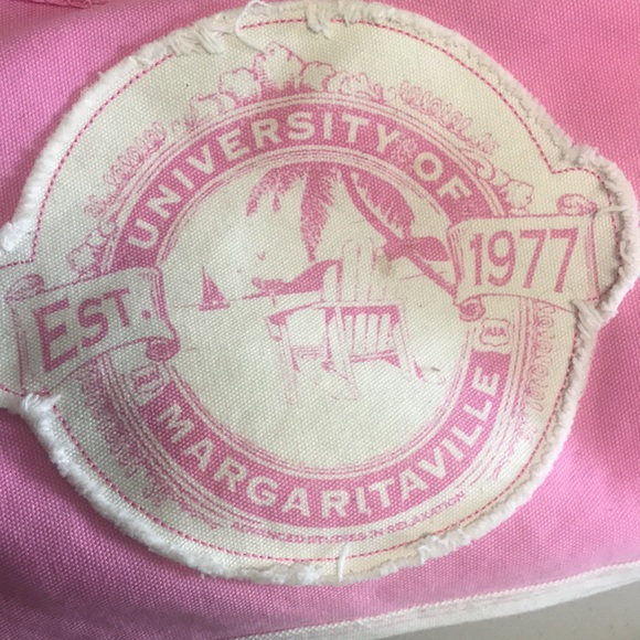 Margaritaville Weekender Messengar Bag - Picture 3 of 9